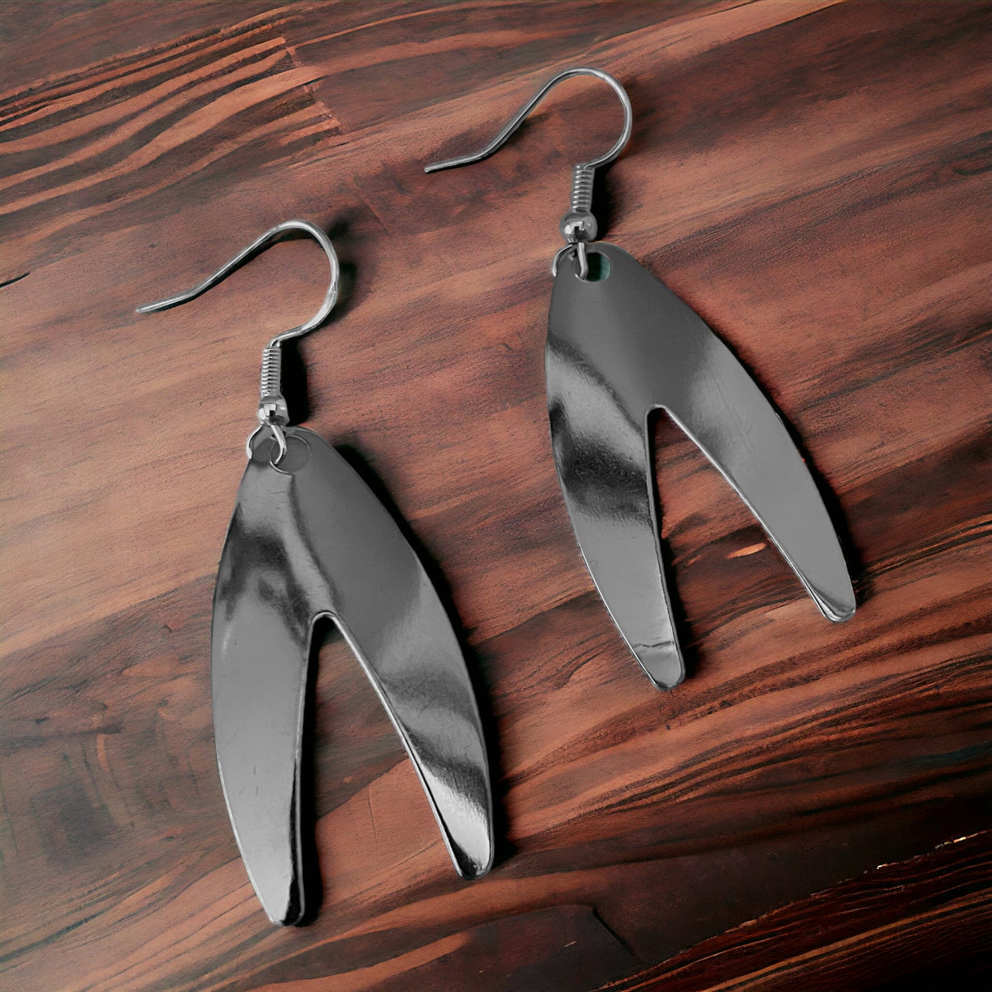 Dakota Spinner Blade Earrings - Silver
