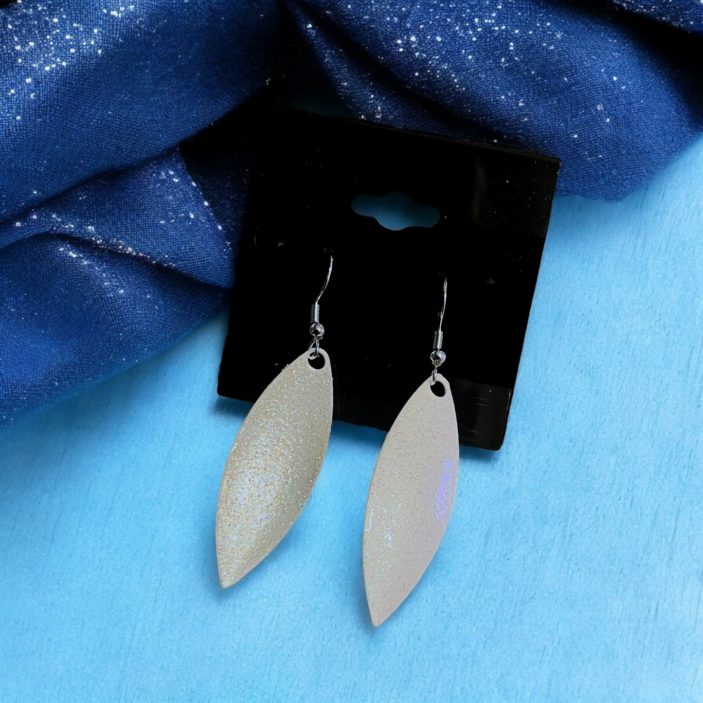Willow Spinner Blade Earrings - Pearl Crystal