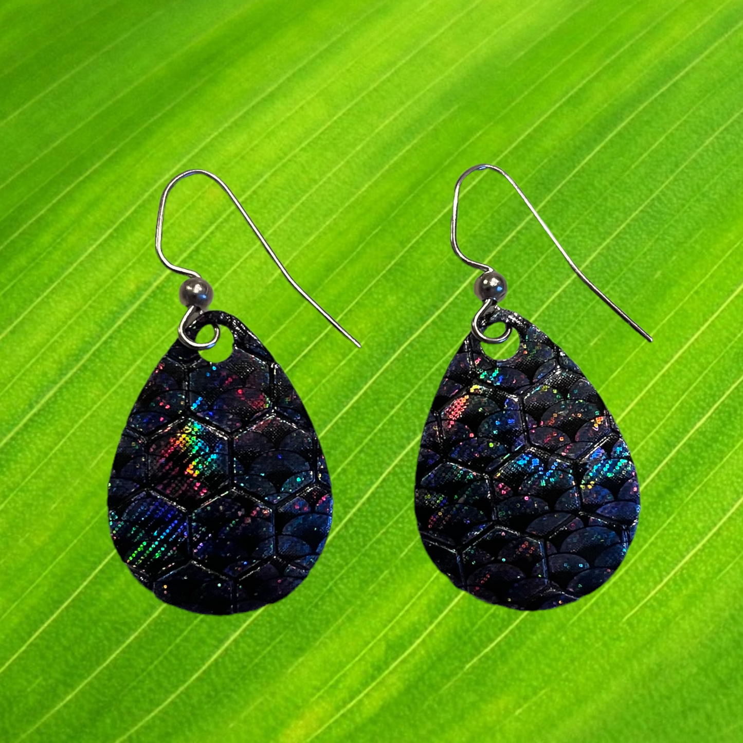 Spinner Blade Earrings - Radiant Black